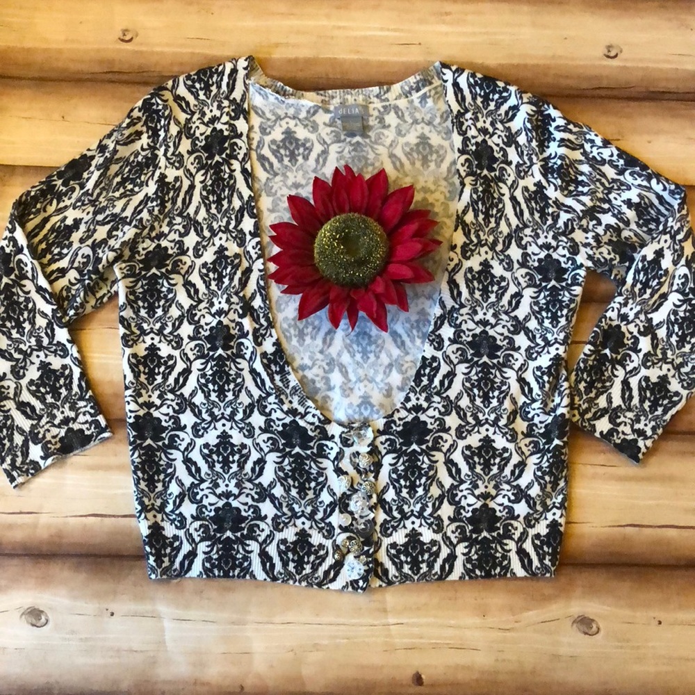 Anthropologie Delias black and white print sweater